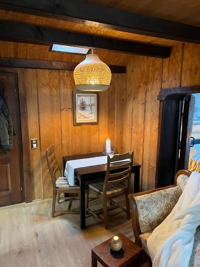 Entire Cozy Chalet In St-Cergue - 30 Min From Geneva Saint-Cergue Exteriör bild